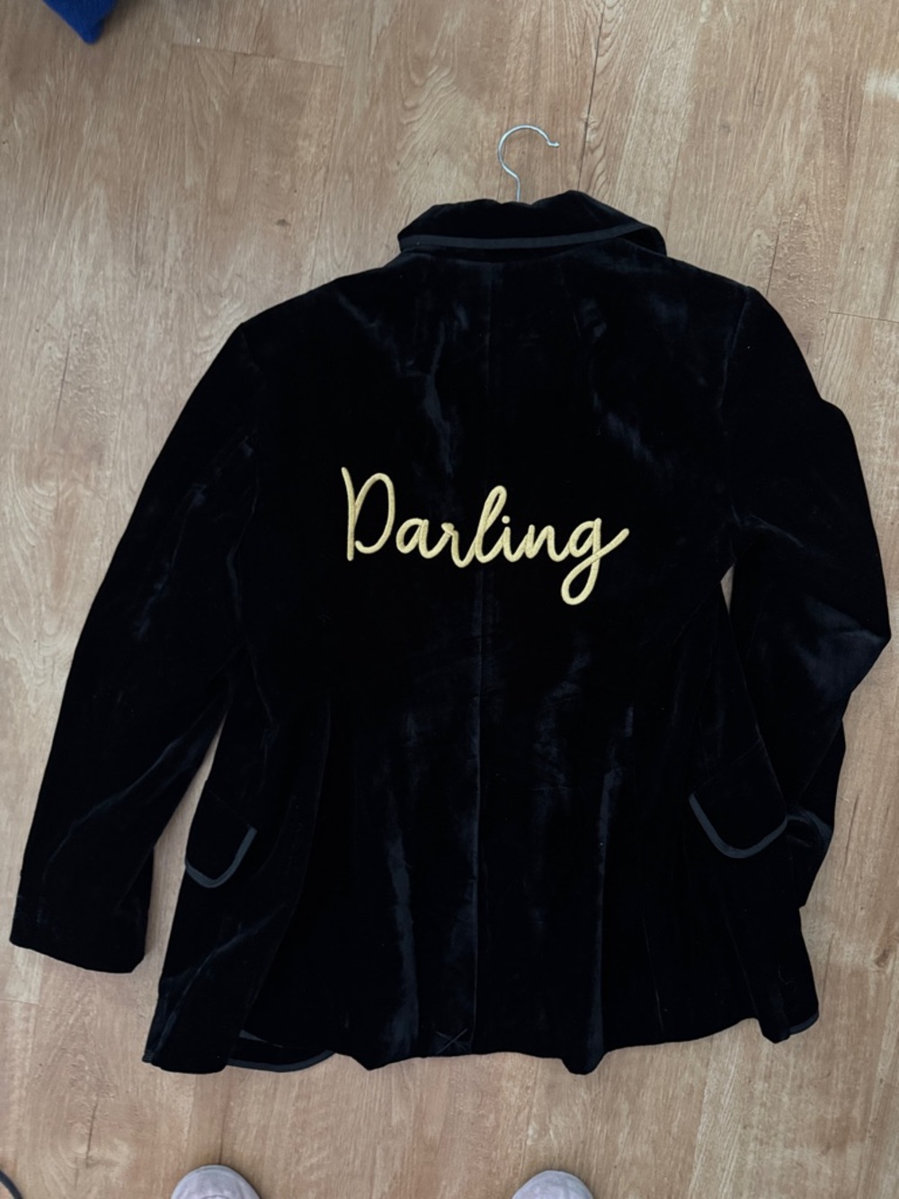 Stoned immaculate Black Velvet Women's Blazer medium (says Darling on the back) - Picture 2 of 2